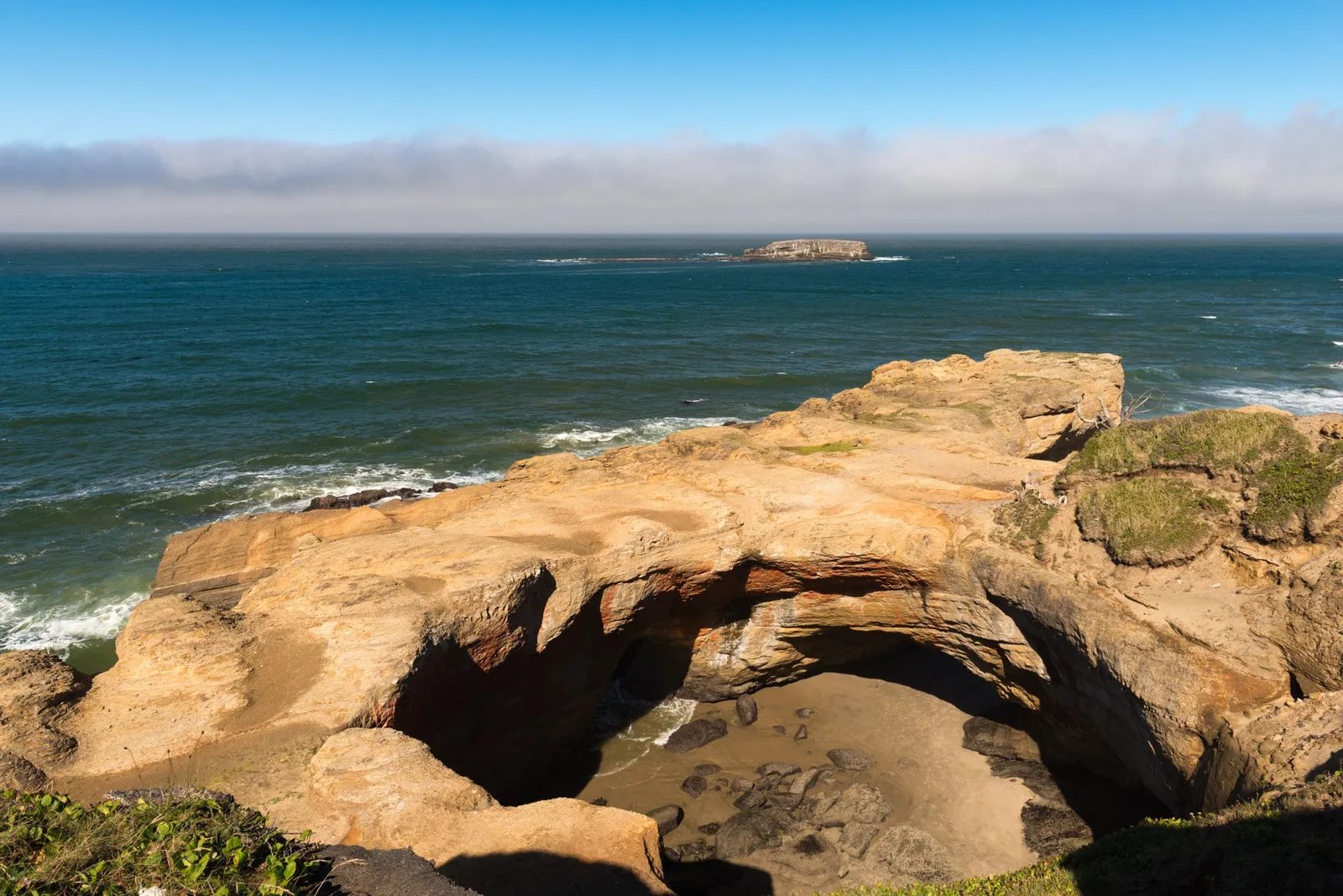 Devil's Punchbowl rocky coastline at Otter Rock, Oregon